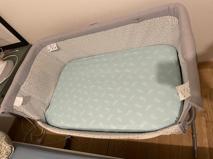 cododo chicco + matelas + literie et alese - photo numéro 3