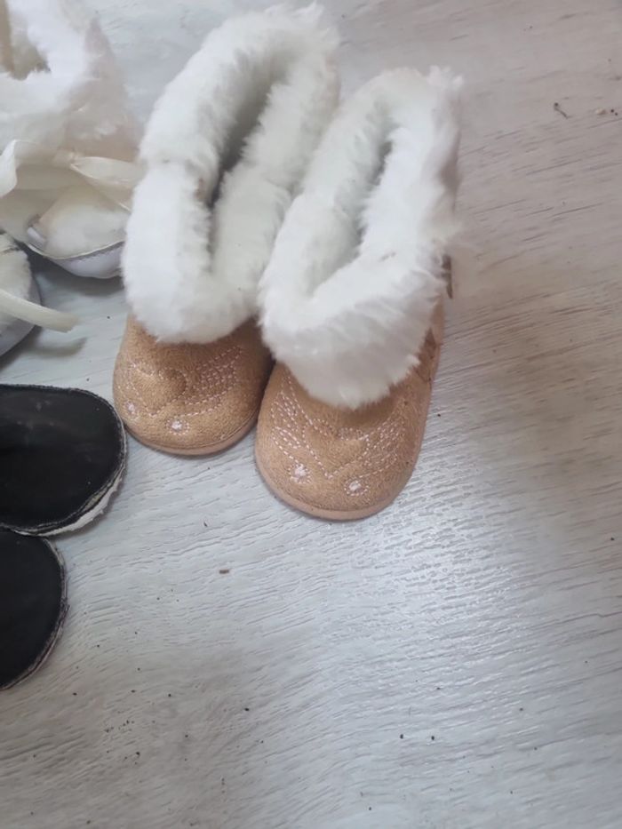 Chaussures bébé fourrées - photo numéro 3