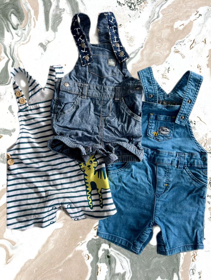 Lot salopettes garçon 9 mois très bon état - photo numéro 2