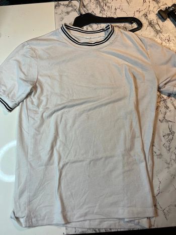 T shirt blanc et noir