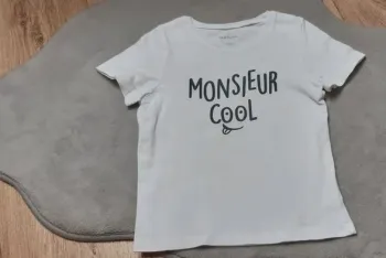 Tee-shirt MC blanc "monsieur cool" 24 mois en bon état