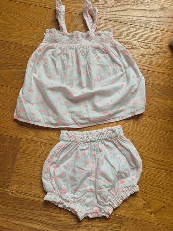 Robe neuve et son bloomer 3 mois