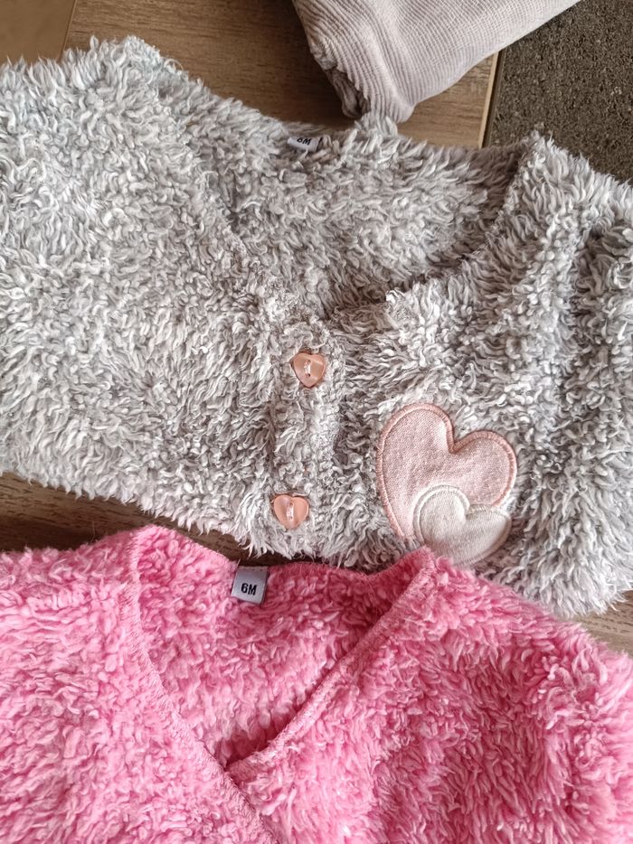 Lot fille (9 articles) 6 mois - photo numéro 2