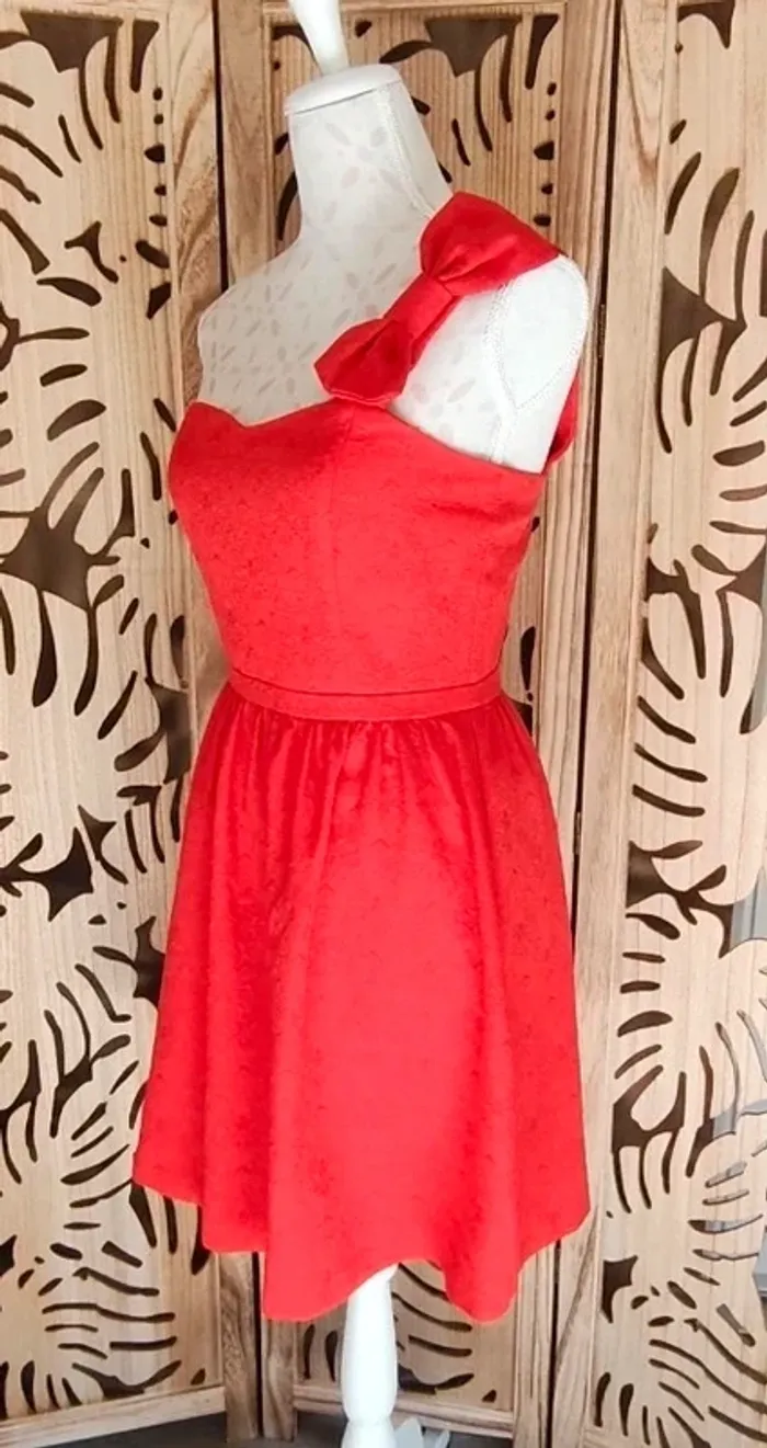 Robe bustier, noeud T36 Naf Naf - photo numéro 3