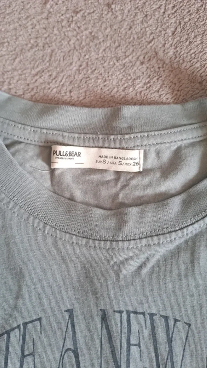 T-shirt manche courte / T-shirt astral / T-shirt pull & bear - photo numéro 4
