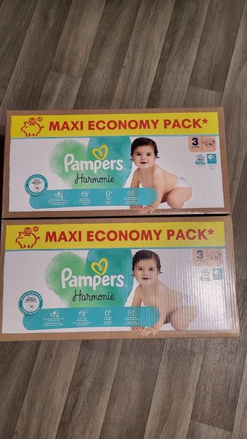 2 pampers harmonie taille 3