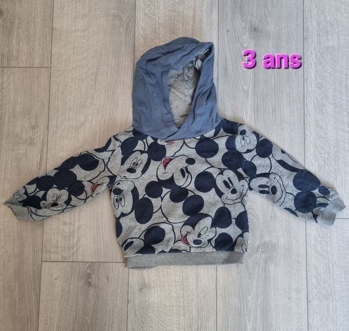 ​Sweat à capuche Mickey Mouse Disney 3 ans - Bleu/Gris Tres bonne etat