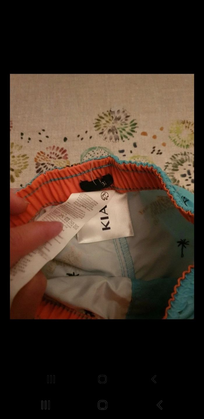 Lot de 2 shorts de bain neufs 12 mois - photo numéro 4