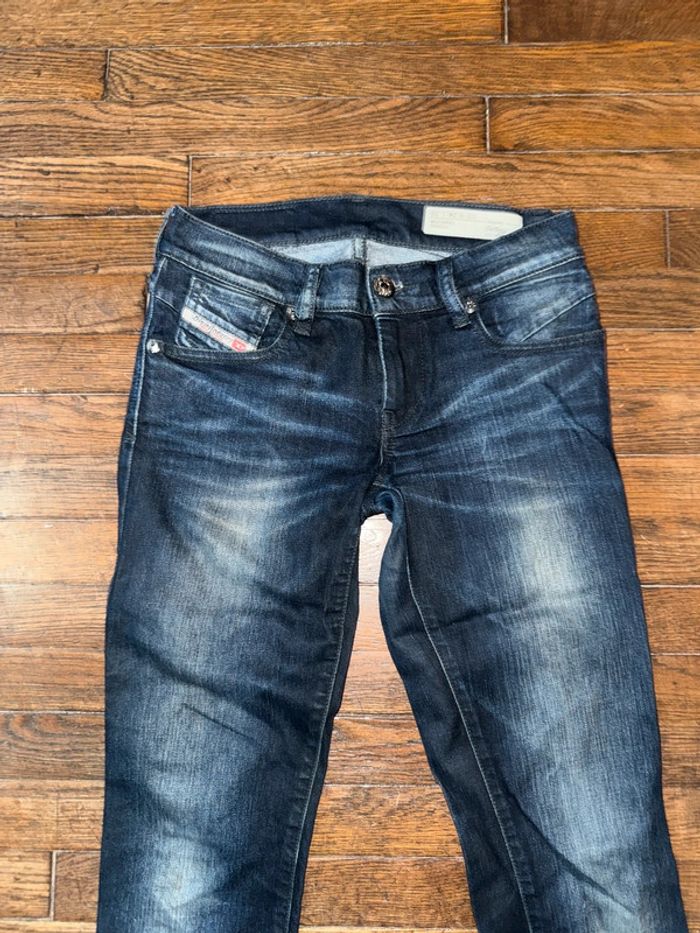 Jeans diesel  Taille 24 us - photo numéro 2