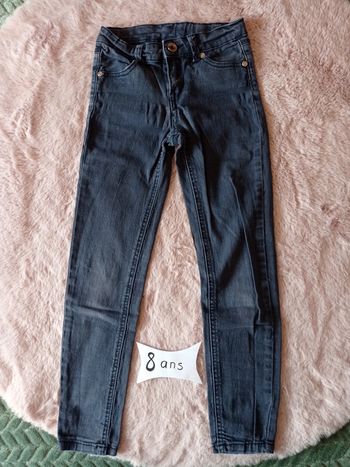 Jean gris 8 ans