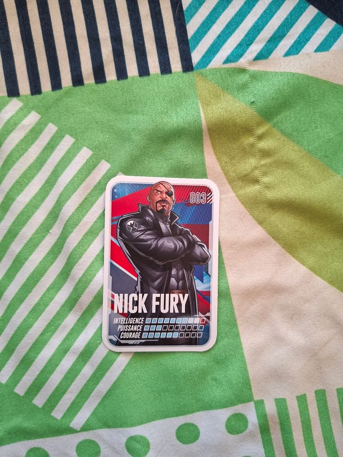 Carte Marvel pars en mission 003