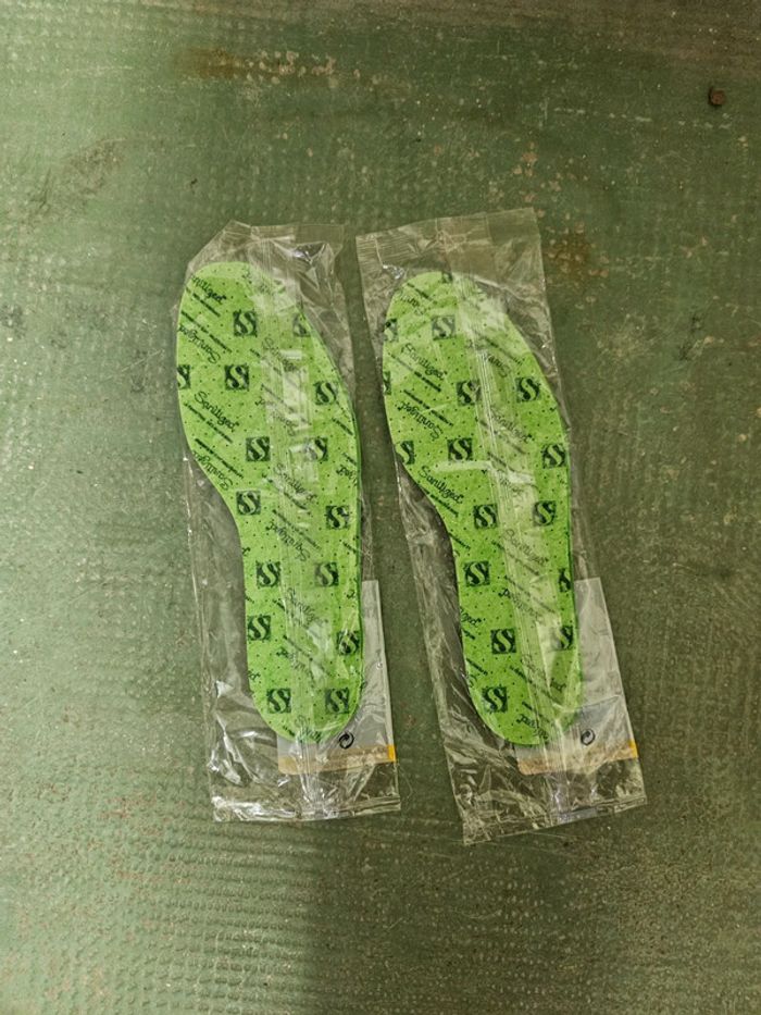 Lot semelles pointure 43 - photo numéro 2