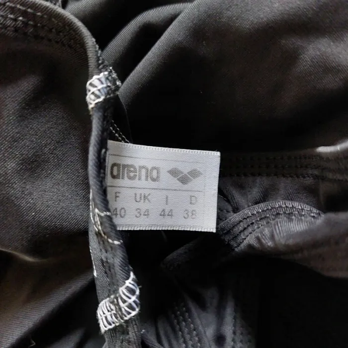 Maillot de bain 1 pièce Arena noir taille 40 - photo numéro 4