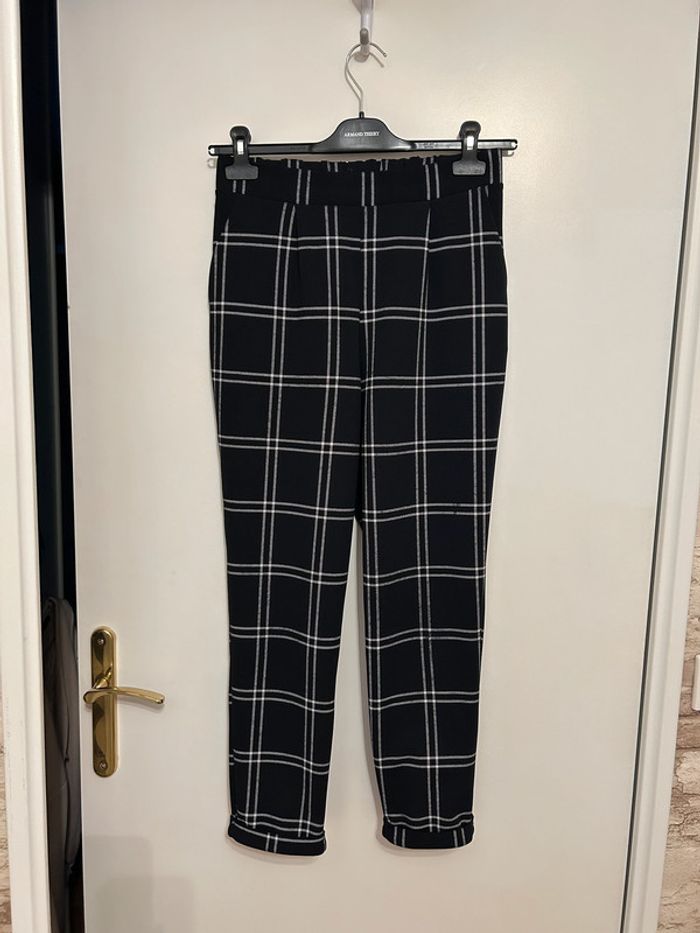 Pantalon noir à rayures blanches - Taille 38 - Marque Primark
