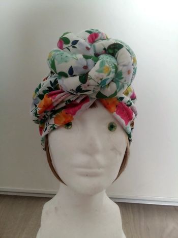 Turban bohème femme avec fleurs