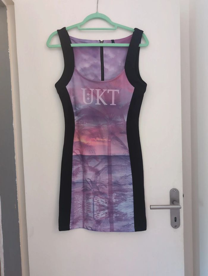 Robe courte