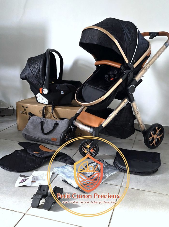 Poussette 3-en-1 Magic ZC Noir / Neuve / Vendeuse déclarée dans la puériculture.