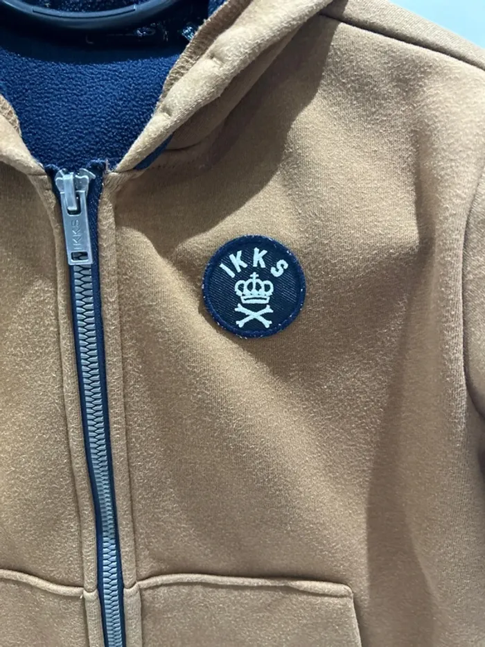 Gilet, taille 4 ans - photo numéro 2