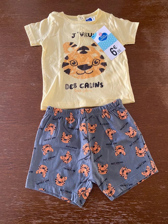 Ensemble t-shirt + short