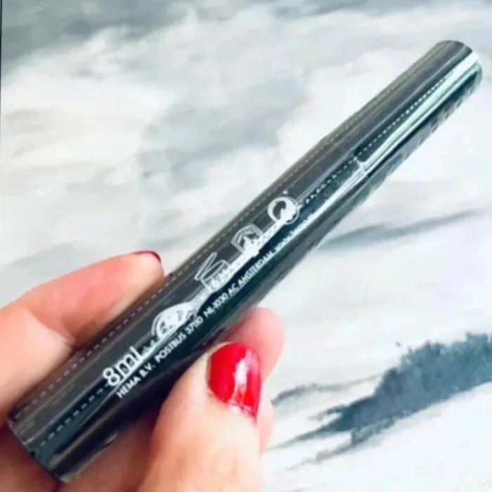Sublime mascara noir neuf operculé cils long et sans paquet - photo numéro 3