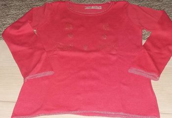 pull gémo motif chat 4 ans en très bon état