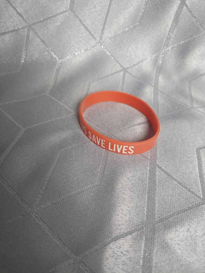 Bracelet en Silicone Wards save lives - League of Legends - photo numéro 2