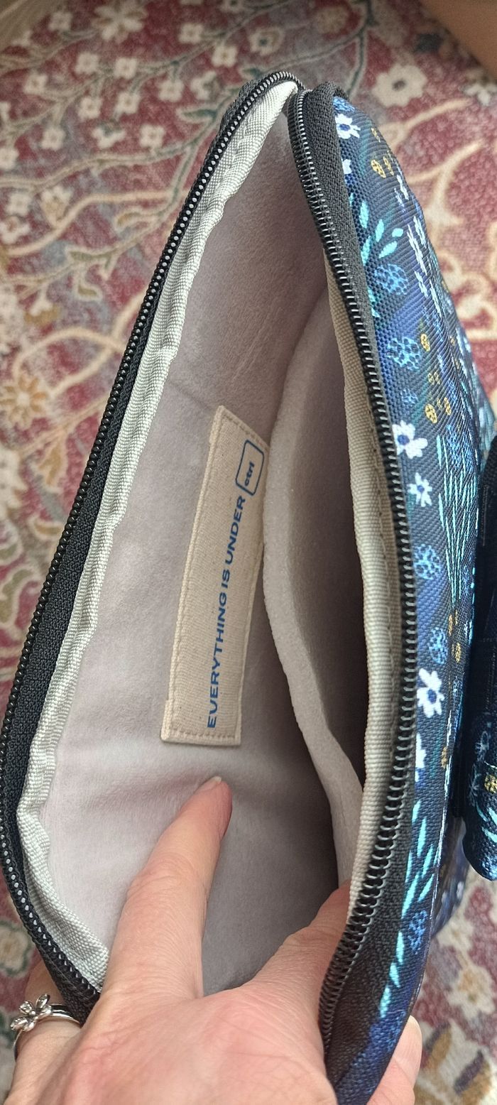 Pochette ordinateur neuve Cabaia 16 " - photo numéro 4