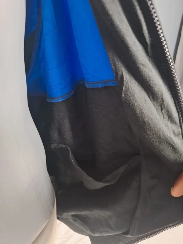 Veste Adidas vintage zippée – Taille L – Bleu/Noir – 2005 - brodé (573) - photo numéro 6