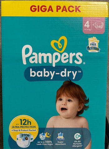 Giga Pack  Pampers Baby Dry taille 4 140 couches