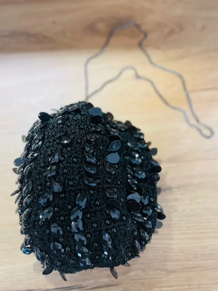 Bourse pochette Zara Woman noire perlée - photo numéro 3