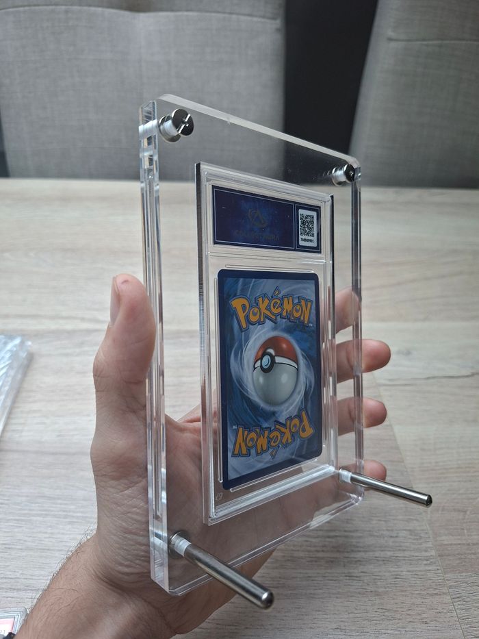 Lot de 3 présentoirs pour cartes gradées Pokémon psa , collect-aura etc.. premium en acrylique épais - photo numéro 2