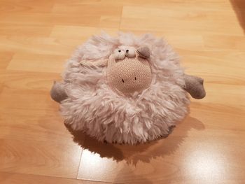 Peluche Fluffy stuff mouton beige