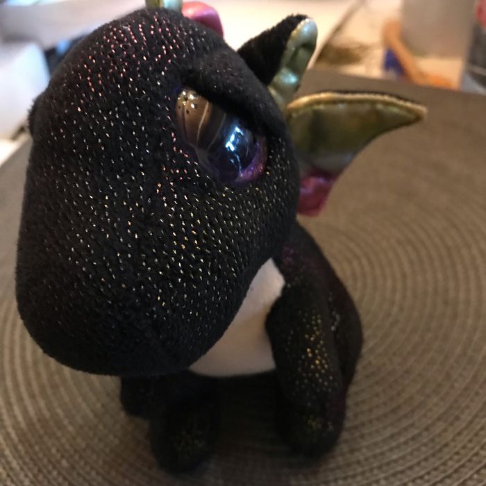 Petit dragon noir ty - photo numéro 2