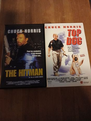 2 VHS avec Chuck Norris 