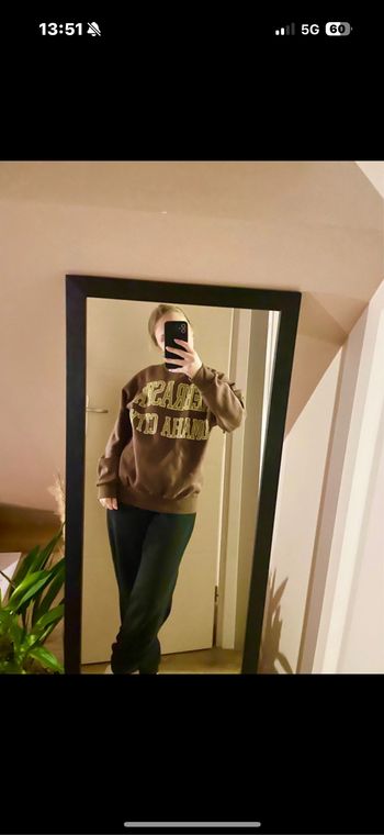 Sweat marron