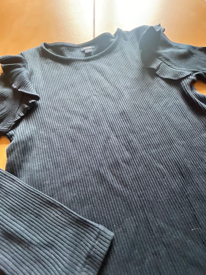 Lot t shirts fille 10 ans - photo numéro 6