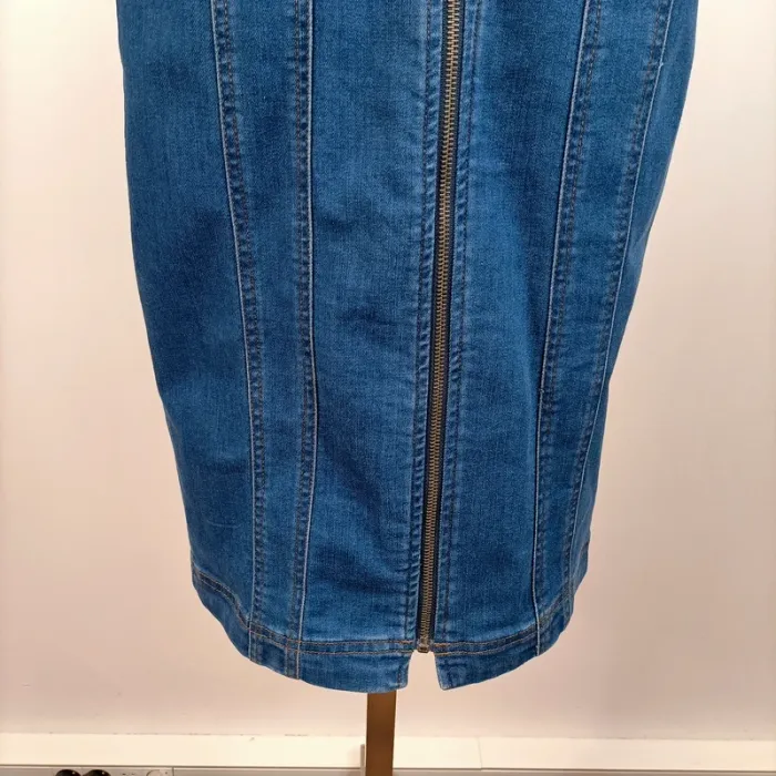 Robe courte en jean zippée devant col V manches courtes taille 34 FR XS - Rainbow A1409 - photo numéro 3