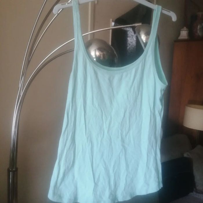 🌸Top péplum bretelles bleu pastel Taille 40 "Bershka" 🌸 - photo numéro 3