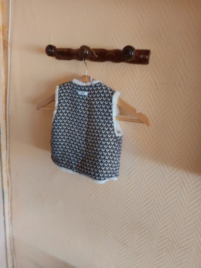 Petit gilet fourré de marche Ikks - photo numéro 2