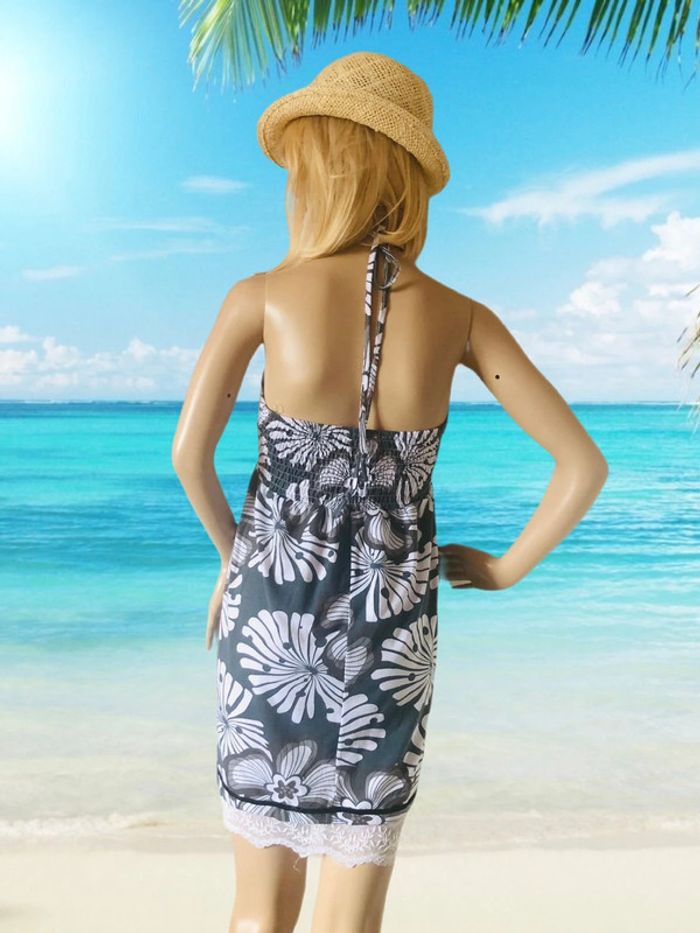 🌴Jolie petite robe de plage perles en bois Beach dress with wooden beads🌴 - photo numéro 2
