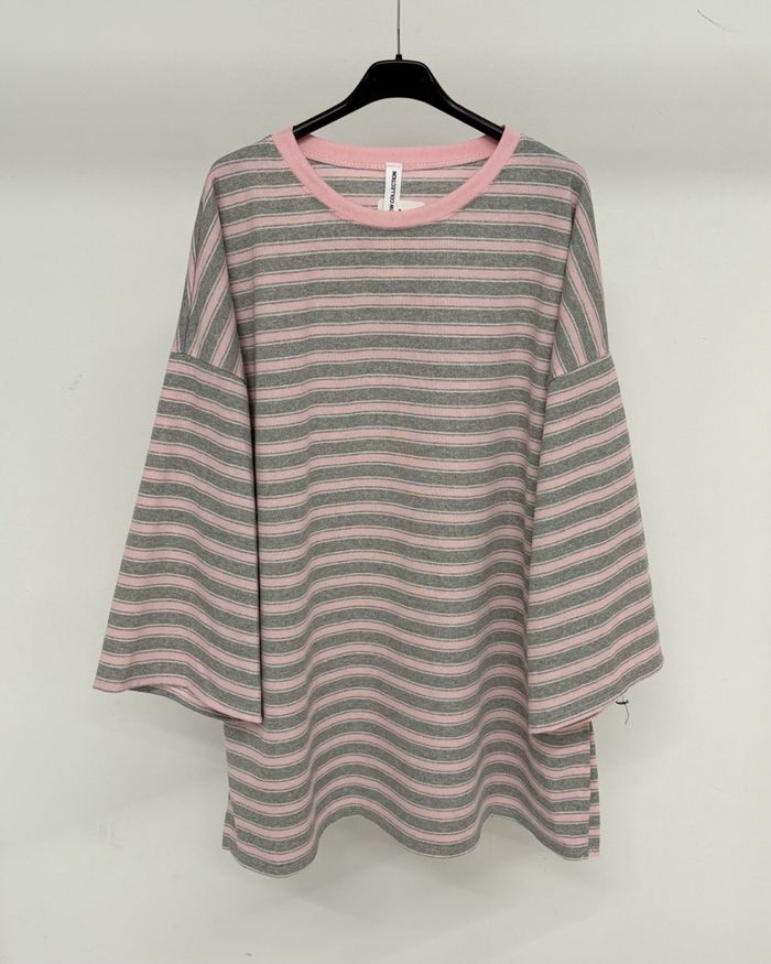 T-shirt rayé oversize – manches larges tendance