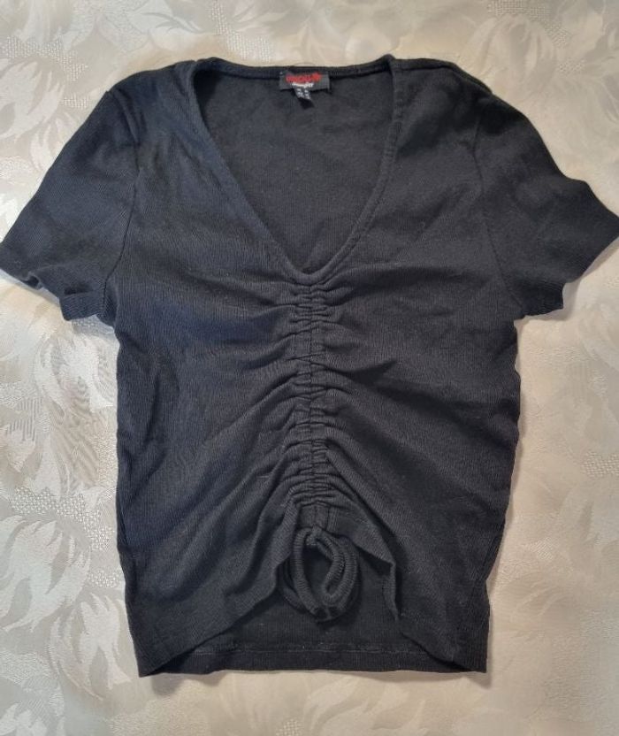 T-shirt col V. T.36/38