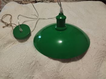 Lustre vert émaillé