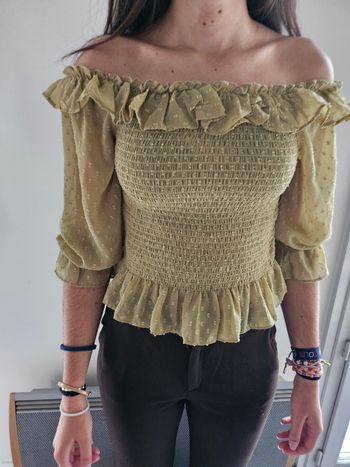 Haut épaule dénudé 36