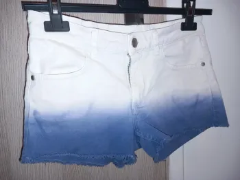 Joli short en jean délavé 10ans