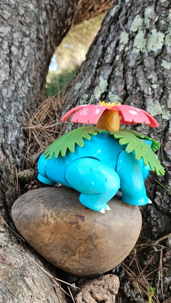 Super grande figurine Pokemon Nintendo Florizarre - photo numéro 5