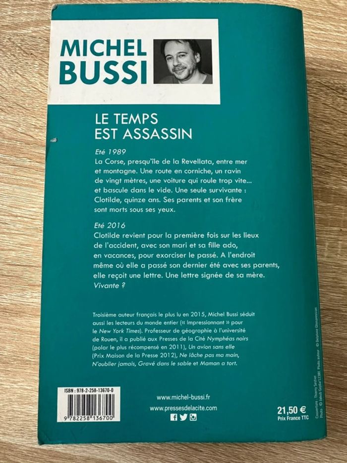 Livre Le temps est assassin de Michel Bussi - photo numéro 2