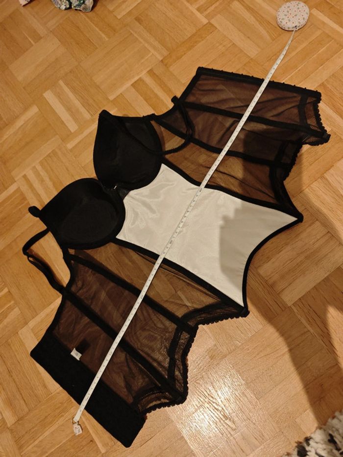 Corset Etam noir et blanc en satin et dentelle - photo numéro 6