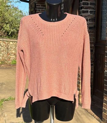 🌸 Pull vieux rose avec fentes – Taille M (38) Jennyfer