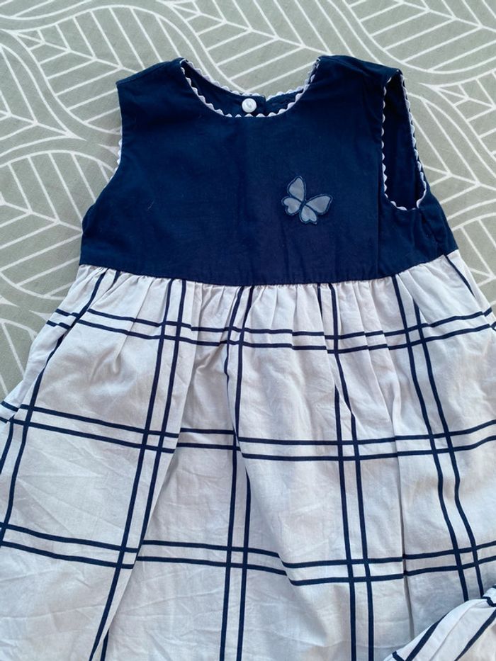 Très belle robe réversible avec son bloomer 12 mois - photo numéro 2